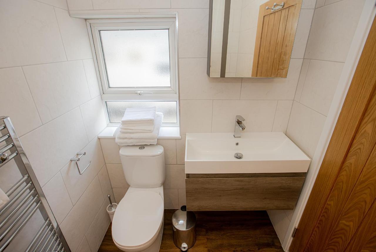 Apartment Spacious New One Bed Flat In The Heart Of *