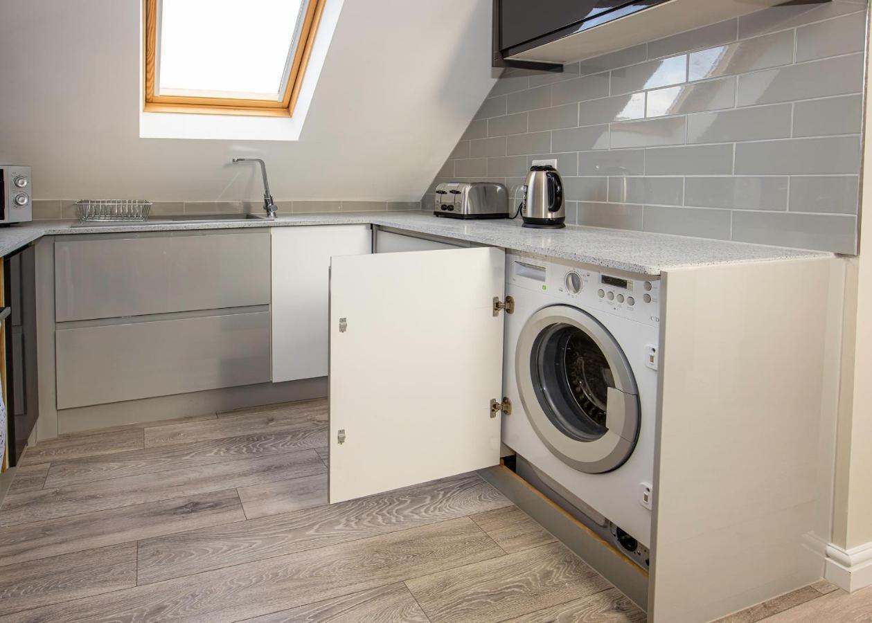Spacious New One Bed Flat In The Heart Of Apartment *