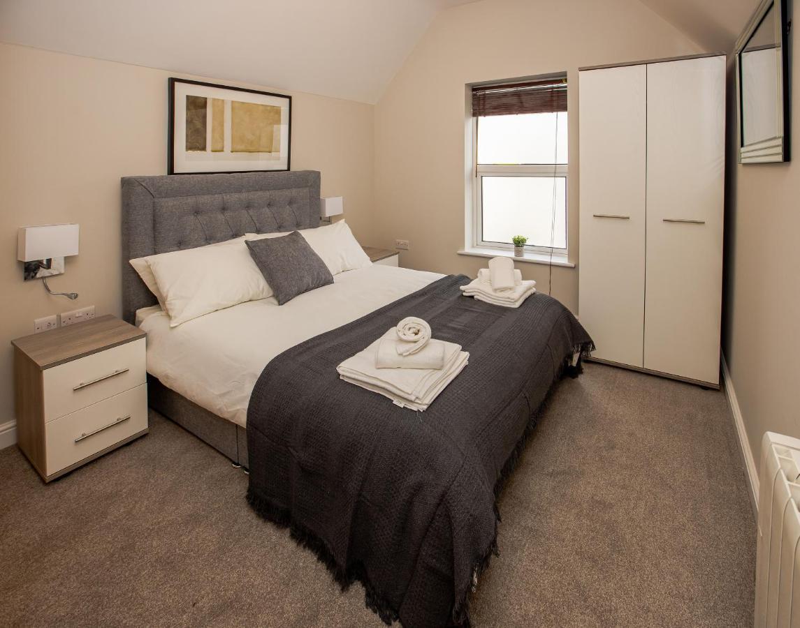 Apartment Spacious New One Bed Flat In The Heart Of