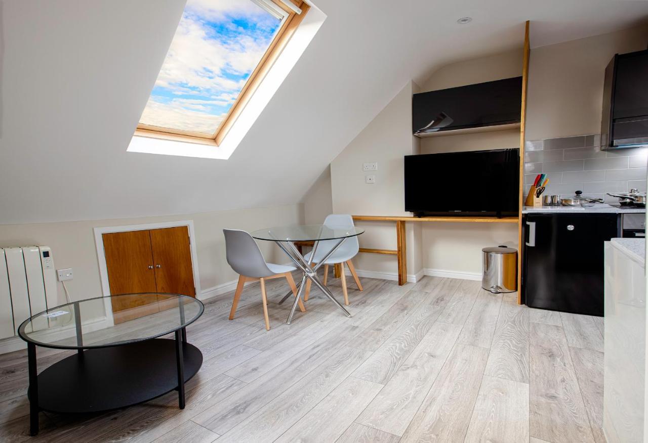 Spacious New One Bed Flat In The Heart Of * Reading
